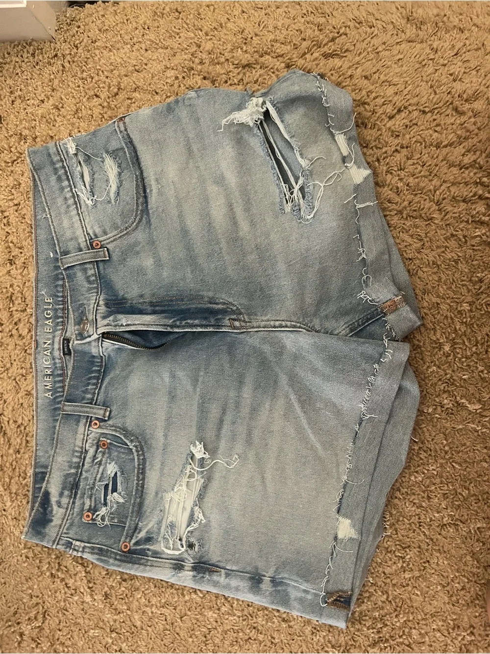 American Eagle Outfitters Light Blue Distressed Denim Shorts - Picture 1 of 2